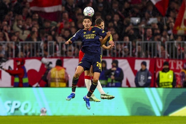 Kai Havertz - 6.1: Chơi hi sinh, thường xuyên lùi sâu kéo giãn hàng thủ Bayern. Bỏ lỡ một cơ hội ghi bàn cận thành ở phút 67. Ảnh: EPA.