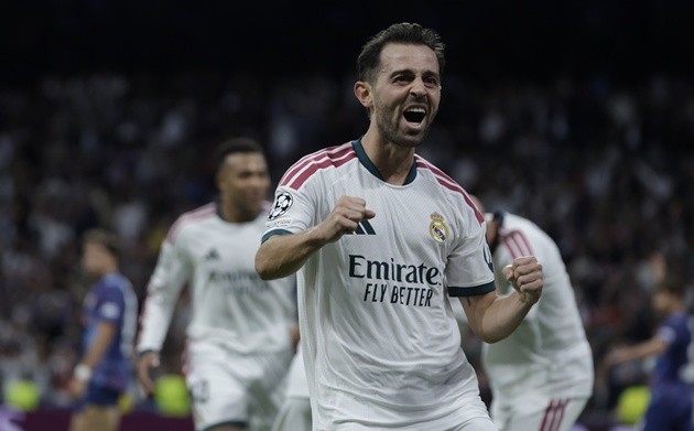 Bernardo Silva - 7.9: Mở tỷ số ở phút 43 bằng pha ập vào đá bồi nhạy bén. Kỹ năng giữ bóng khéo léo trong không gian hẹp của anh giúp tuyến giữa Los Blancos tránh được các pha mất bóng nguy hiểm. (Ảnh: EPA Images)