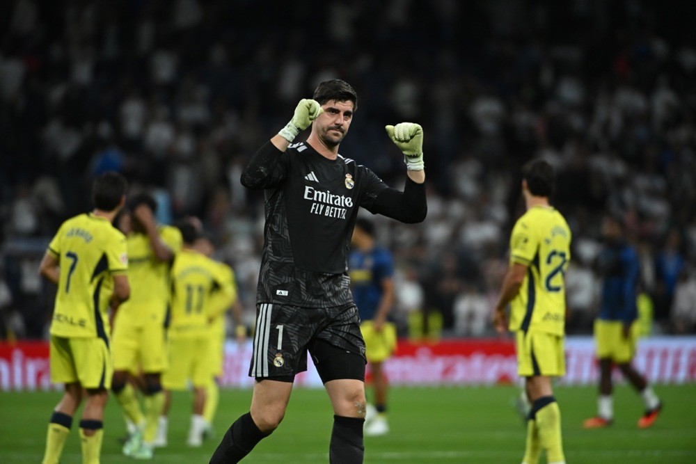 Courtois hy vọng trọng tài đưa ra quyết định công bằng. Ảnh: EPA.
