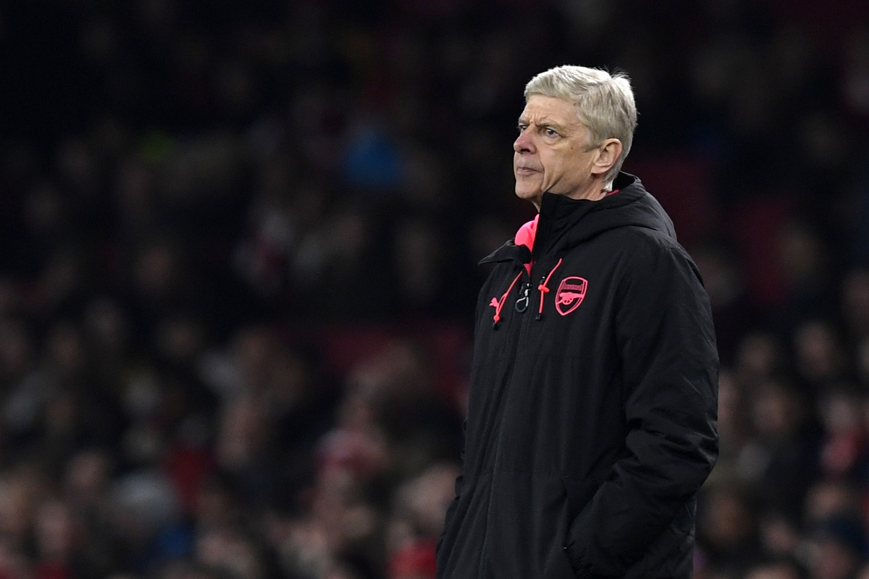 Arsenal theo đuổi lối chơi hoa mỹ dưới thời Arsene Wenger. (Ảnh: EPA Images)