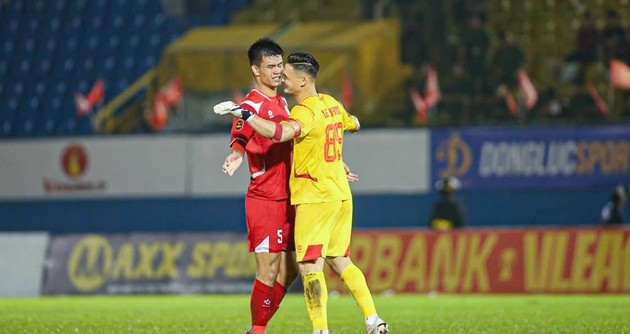 CA TP.HCM là đối trọng lớn cho Ninh Bình. (Ảnh: Câu Lạc Bộ Bóng Đá Công An TP. Hồ Chí Minh)
