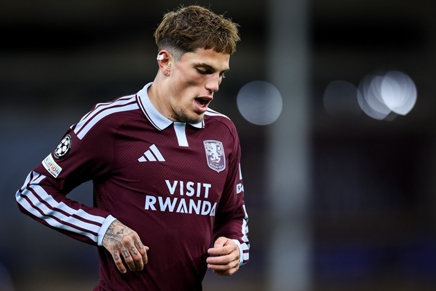 Aston Villa có thể không mua đứt Alejandro Garnacho. Ảnh: EPA/ADAM VAUGHAN