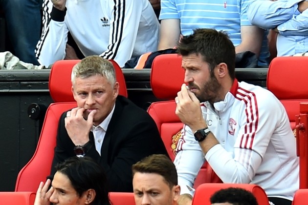 Manchester United đang lặp lại sai lầm với những người cũ. Ảnh:  EPA/Peter Powell