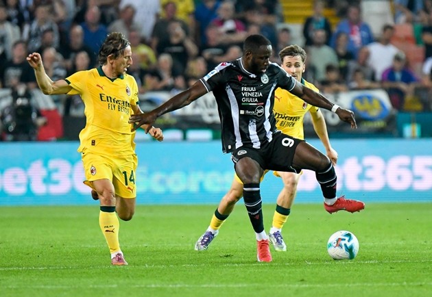 AC Milan chạm trán Udinese sau khi vừa thua AFC Bournemouth ở Europa League. Ảnh: EPA