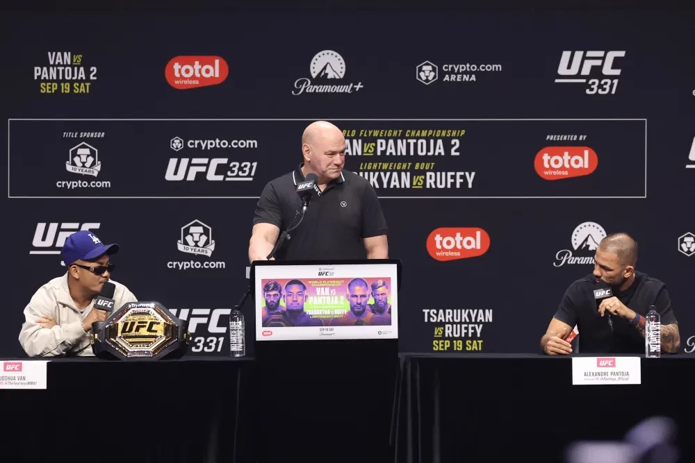 Joshua Van and Dana White