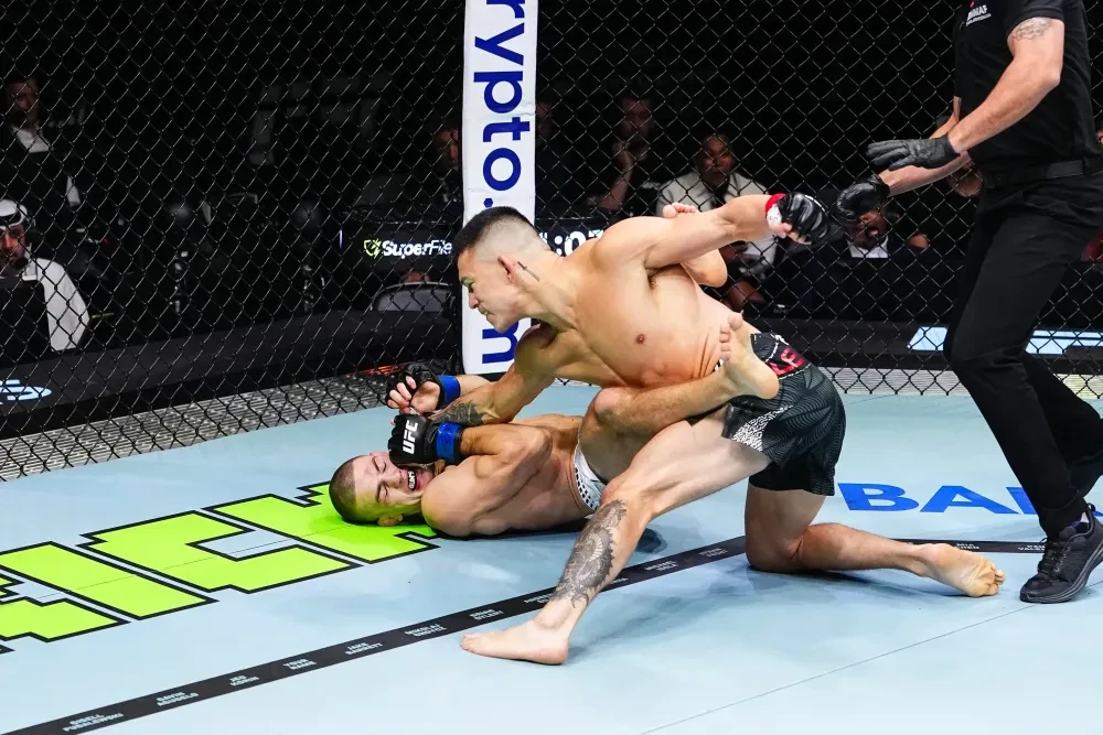 Noah Gugnon và Kody Steele tại UFC 333