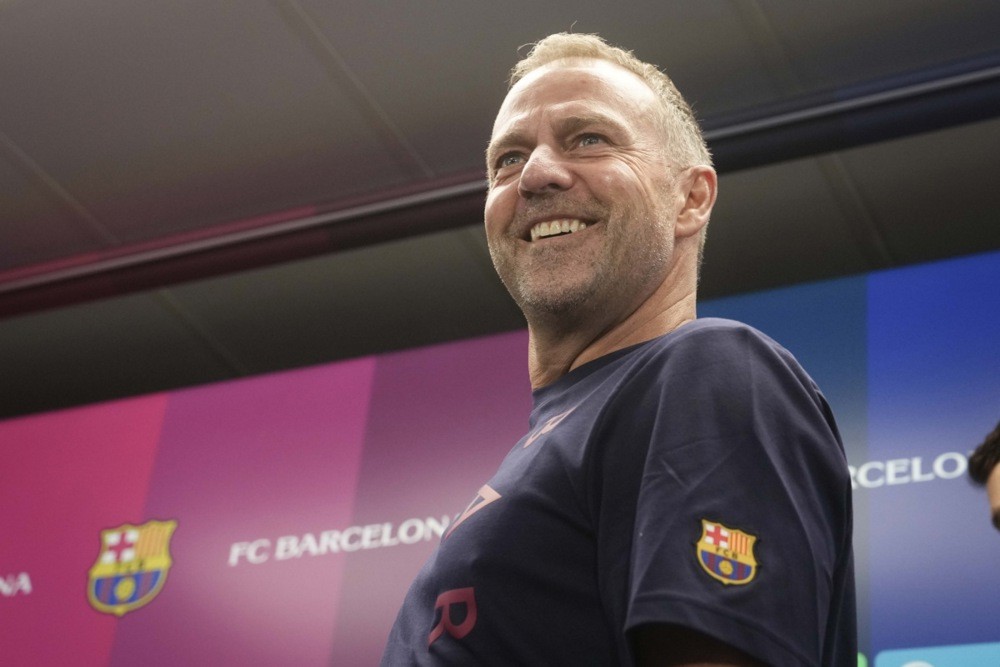 Flick đã nhanh chóng gặt hái thành công với Barca. Ảnh: EPA.