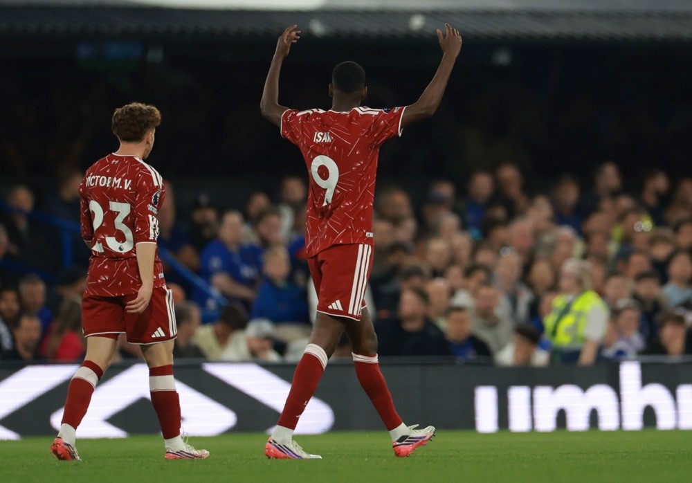 Alexander Isak là nhân tố đáng chú ý nơi hàng công của Liverpool. Ảnh: EPA.