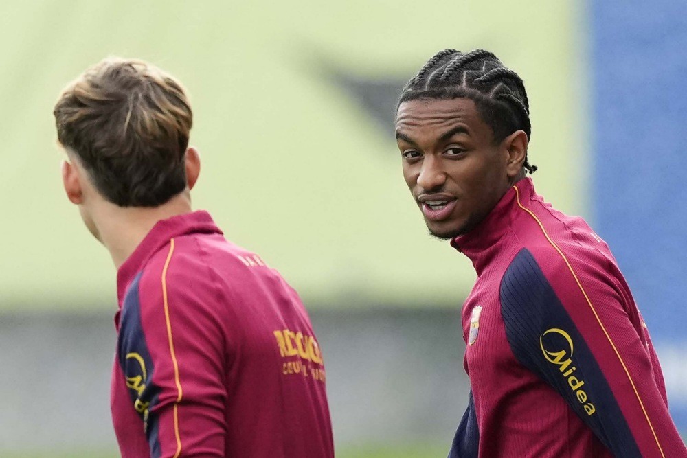 Balde có thể rời Barca trong tháng Giêng. Ảnh: EPA.