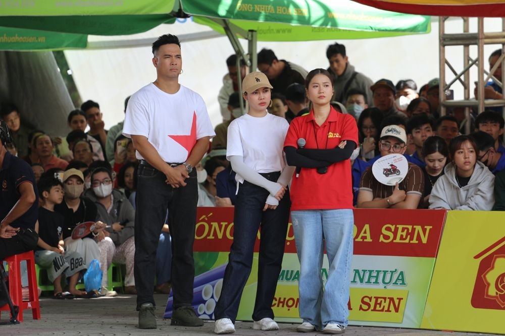 mai am gia dinh viet lam vy damai am gia dinh viet lam vy da (12)-011.jpg