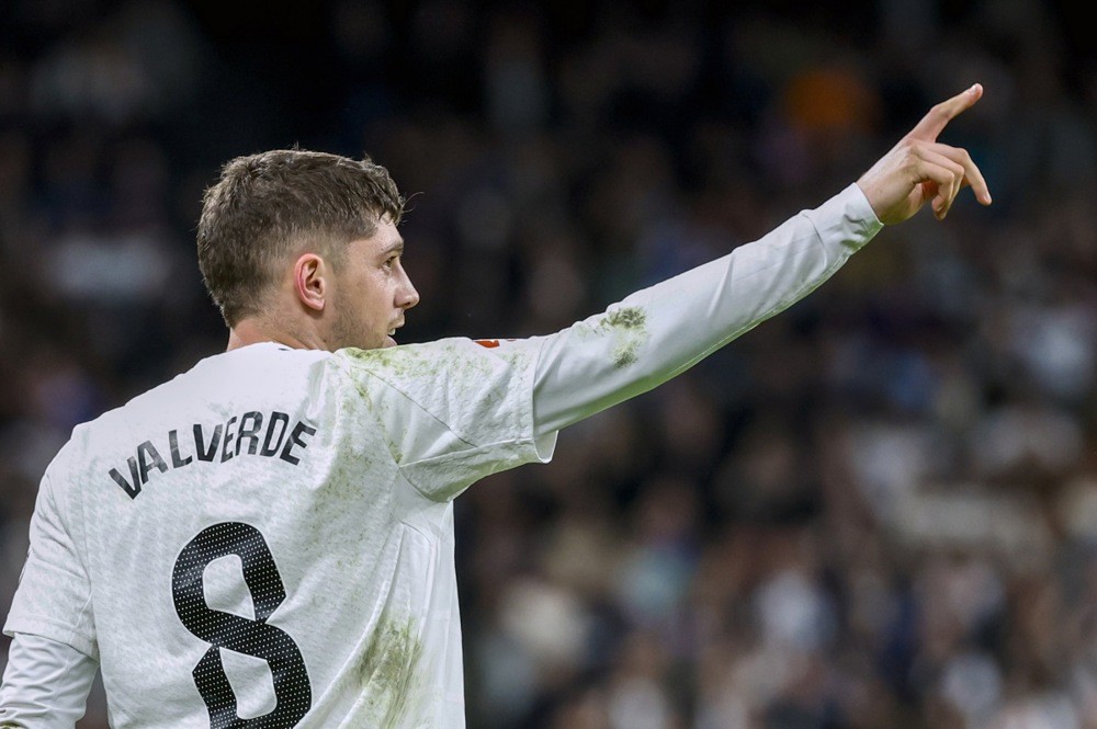 Federico Valverde – 6/10: Đá dạt phải để phong tỏa Anthony Gordon, hoàn thành tròn vai nhiệm vụ phòng ngự trước khi rời sân ở phút 62.