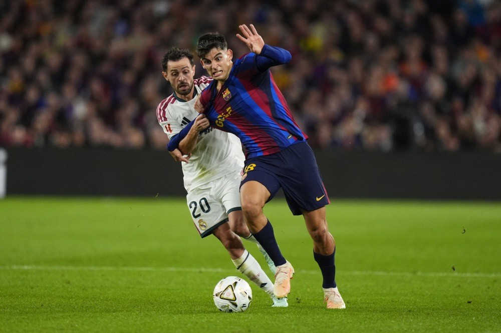 Bernardo Silva – 7/10: Cầm nhịp và thoát pressing cực tốt trong bối cảnh Real giữ ít bóng, thi đấu bền bỉ đến phút 80.