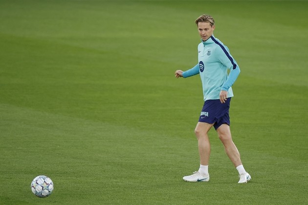 De Jong nói rõ lý do Barcelona bại trận trước Real Madrid. Ảnh: EPA