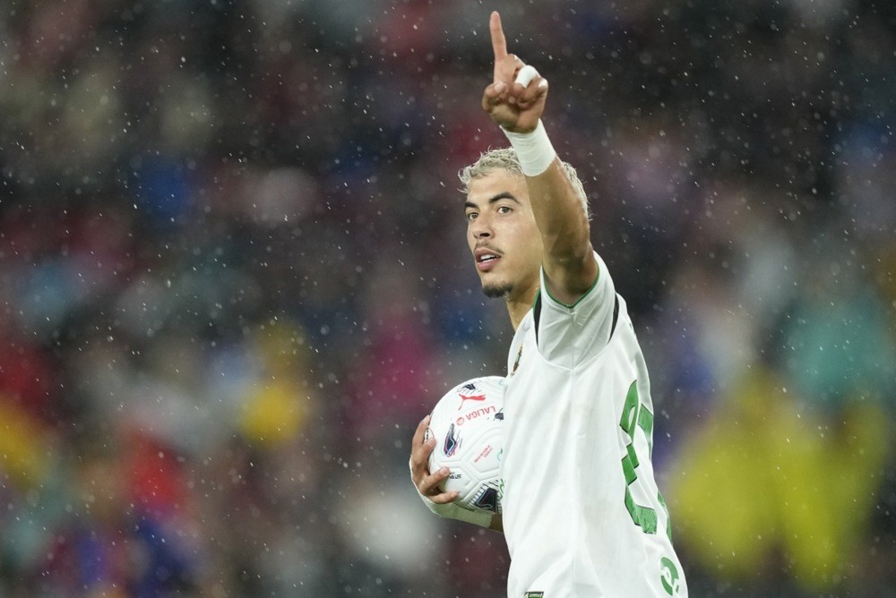 Zabiri đã ghi bàn vào lưới Barca. Ảnh: EPA.