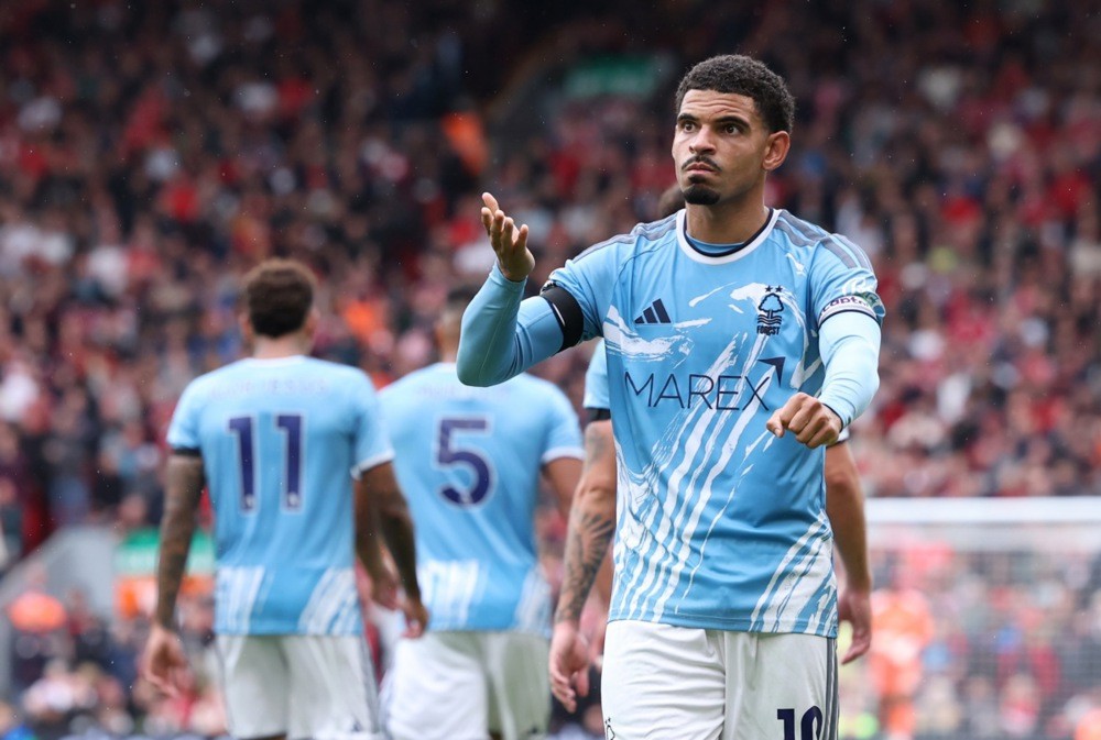 Nottingham Forest đang đứng thứ 18 nhưng cơ hội trụ hạng của họ vẫn sáng sủa. Ảnh: EPA/Adam Vaughan.