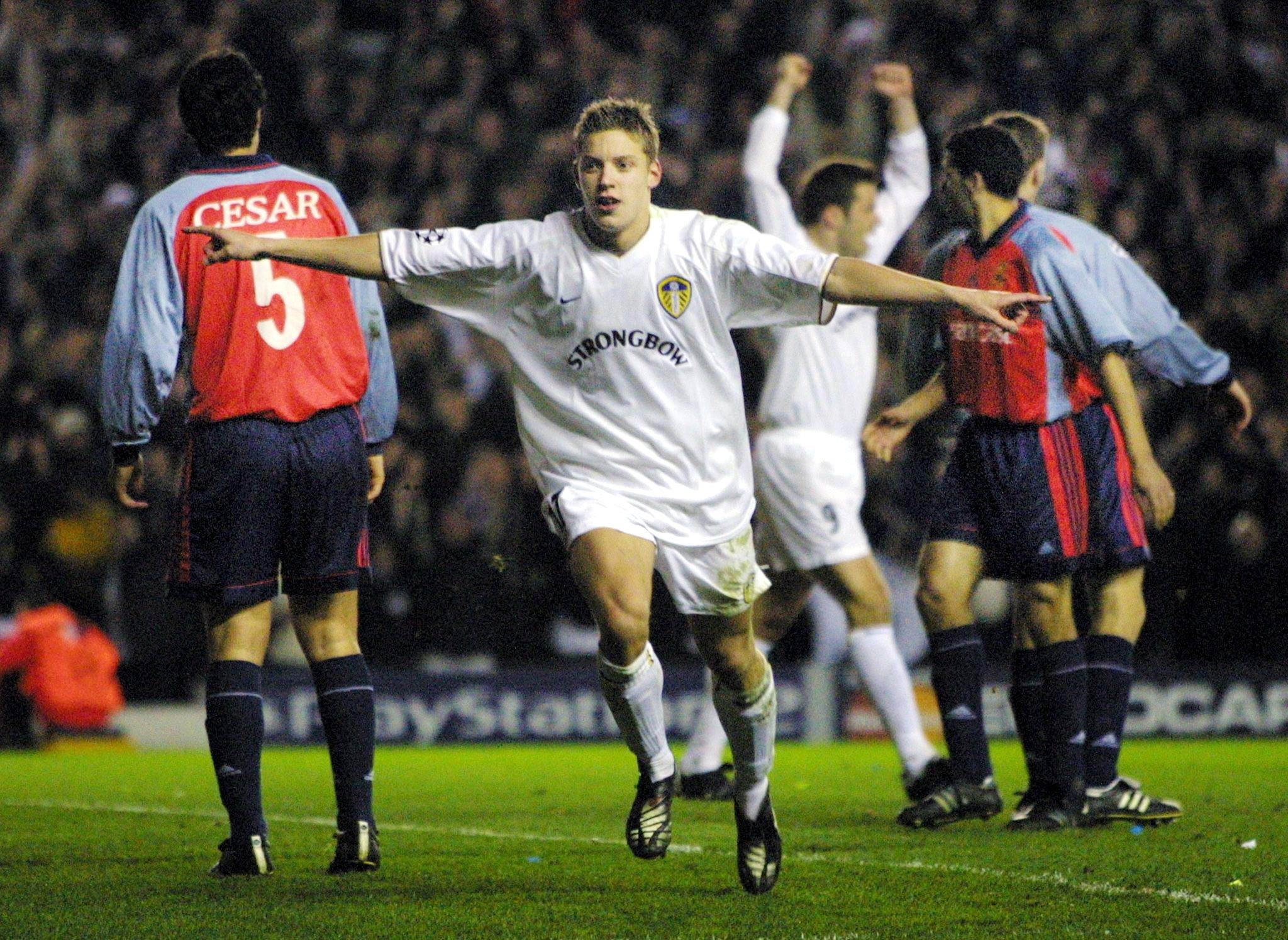 Nhìn lại sự nghiệp đầy thăng trầm của Alan Smith. (Ảnh: EPA Images)