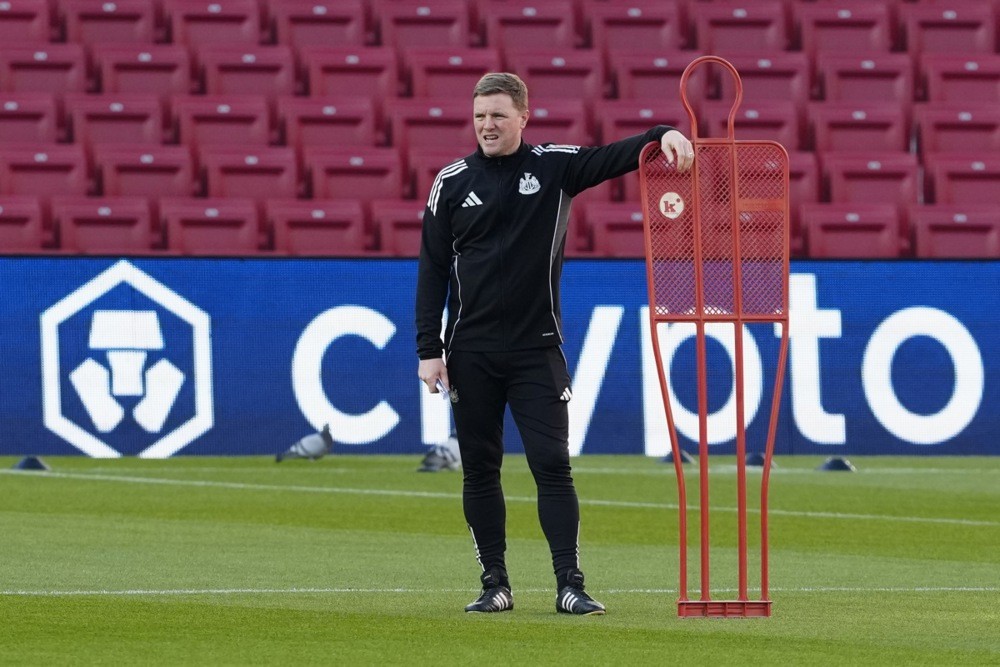 Howe không thực sự phù hợp với Man Utd. Ảnh: EPA IMAGES. 