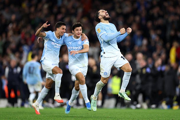Manchester City nhọc nhằn giành vé đi tiếp tại EFL Cup. Ảnh: Jan Kruger/Getty Images