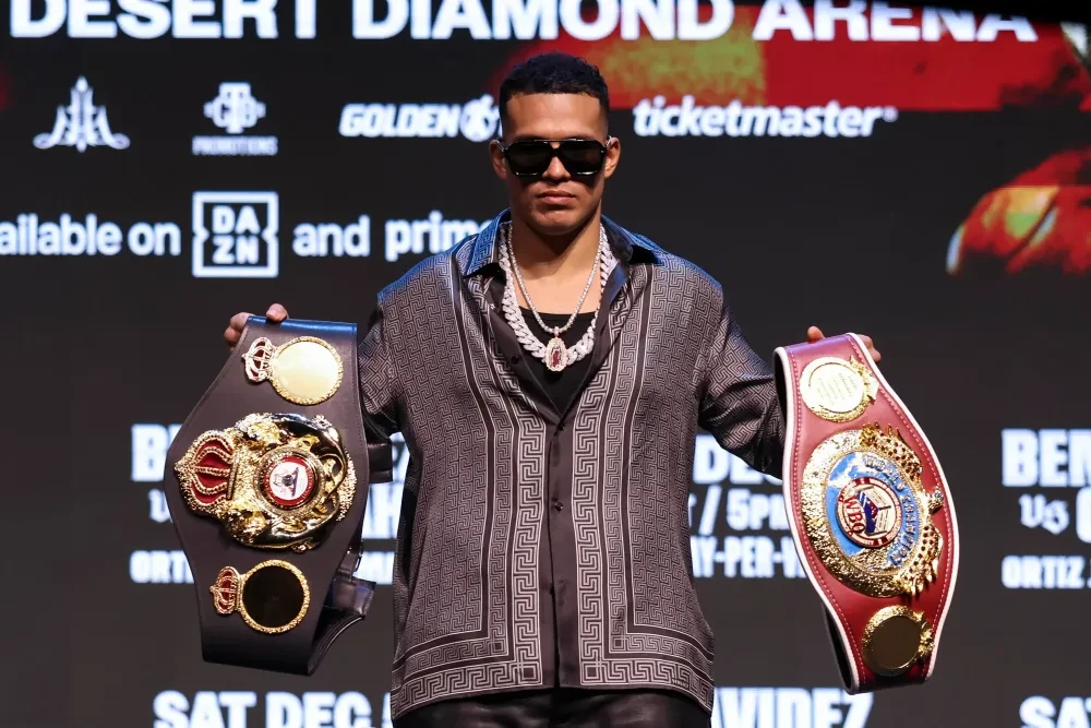 David Benavidez tại buổi họp báo