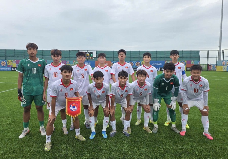 U15 Việt Nam đã vượt qua chủ nhà U15 Azerbaijan ở trận đấu muộn tối 29/10. Ảnh: VFF