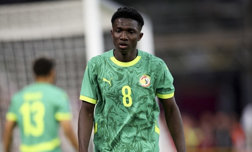 Lamine Camara lọt mắt xanh Liverpool. Ảnh: EPA.