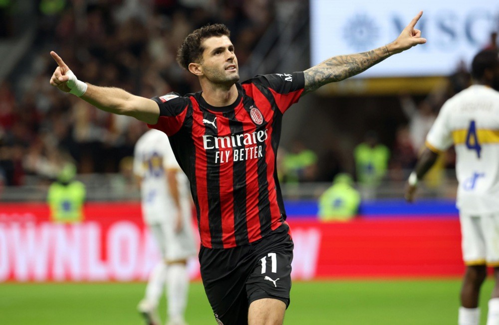  Pulisic đã gia hạn với AC Milan. Ảnh: EPA.