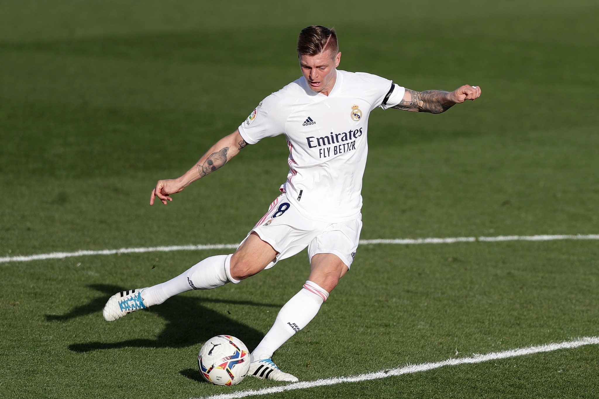 toni-kroos-real-madrid-1676629686.jpg