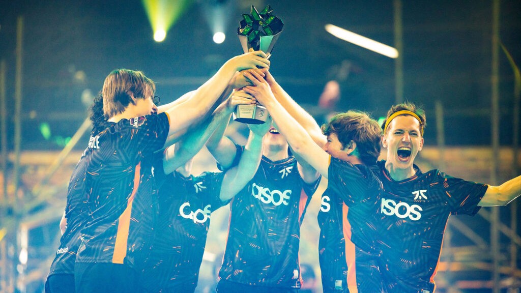 valorant-fnatic-vctlockin-champions-1-1024x576-1-1678076015.jpg