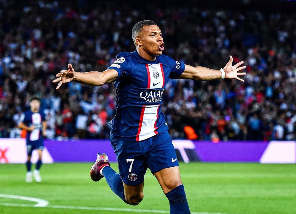 mbappe-884-1678791239.jpg