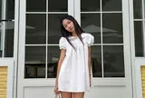 Chiếc váy mang cảm hứng hoài cổ đang được tín đồ thời trang yêu thích mùa hè