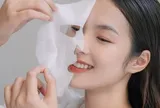 Đắp mặt nạ bị dị ứng phải làm sao? Những sai lầm phổ biến khiến làn da dễ kích ứng