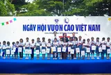 Trẻ em vùng cao lần đầu nhìn thấy "phiên bản tương lai" của chính mình qua AI