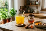 Nhiều người đau dạ dày vẫn uống nghệ pha mật ong lúc đói mỗi sáng, chuyên gia cảnh báo: Không phải ai cũng nên