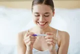 Vợ chồng thay đổi chuyện "yêu" để tăng khả năng có thai, ngày đón tin vui "hai vạch" không còn xa