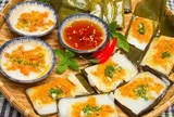 13 món bánh nổi tiếng ở Huế, ăn sáng trưa chiều vừa ngon vừa rẻ, giá chỉ từ 15.000 đồng/phần