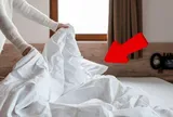Tại sao bạn không nên gấp chăn gối khi rời khách sạn?