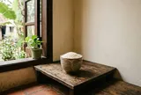 Lý do ngày càng nhiều người đặt một cốc gạo ở góc nhà