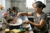 Tẩy sạch vết cháy xoong nồi siêu tốc mà không cần cọ sắt