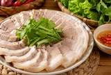 Thịt luộc muốn mềm mọng thơm, đầu bếp thường chú ý bước này ngay từ đầu