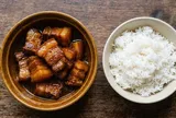Tại sao gọi là thịt kho tàu? Nguồn gốc không phải từ Trung Quốc như nhiều người nghĩ