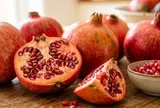 Đang mùa lựu, mách bạn 5 mẹo chọn lựu mọng nước, ngọt lịm