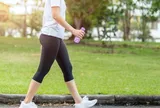 Bài tập cực đơn giản lại không tốn kém, giúp chị em tuổi ngoài 40 giữ dáng đẹp da, tốt hơn mỗi ngày