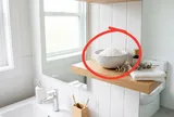 Vì sao nên đặt bát muối trắng trong nhà vệ sinh?