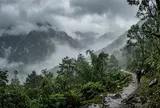 Không khí lạnh tràn về miền Bắc: Vùng núi có nơi dưới 19 độ, Hà Nội chuyển mát