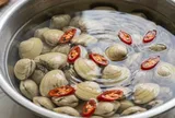 Mẹo làm ngao nhả cát nhanh, sạch không còn một hạt sạn