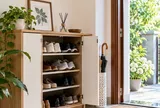  Tủ giày trước cửa nhà: 6 lưu ý phong thủy và vệ sinh gia đình nên biết