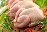 Thịt gà và thịt vịt đều được WHO xếp hạng tốt trên thế giới, nhưng ăn thường xuyên loại nào thì tốt hơn?