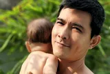 Nam diễn viên VTV từng giấu vợ suốt 10 năm, bất ngờ khoe con gái mới sinh, tiết lộ đã là bố 3 con