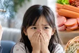 3 thói quen của cha mẹ tưởng vô hại nhưng có thể hại sức khỏe con, làm tăng nguy cơ ung thư