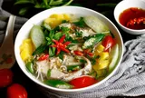 Nấu canh cá cho nước sôi hay nước lạnh